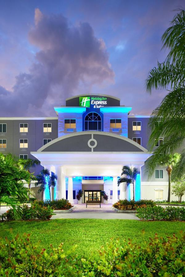 Holiday Inn Express Hotel & Suites Port St. Lucie West By Ihg Dış mekan fotoğraf