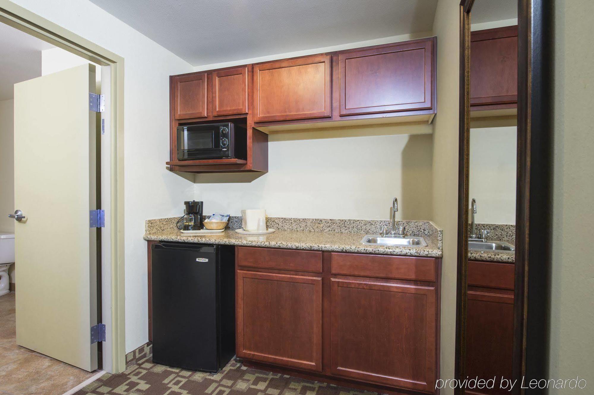 Holiday Inn Express Hotel & Suites Port St. Lucie West By Ihg Dış mekan fotoğraf